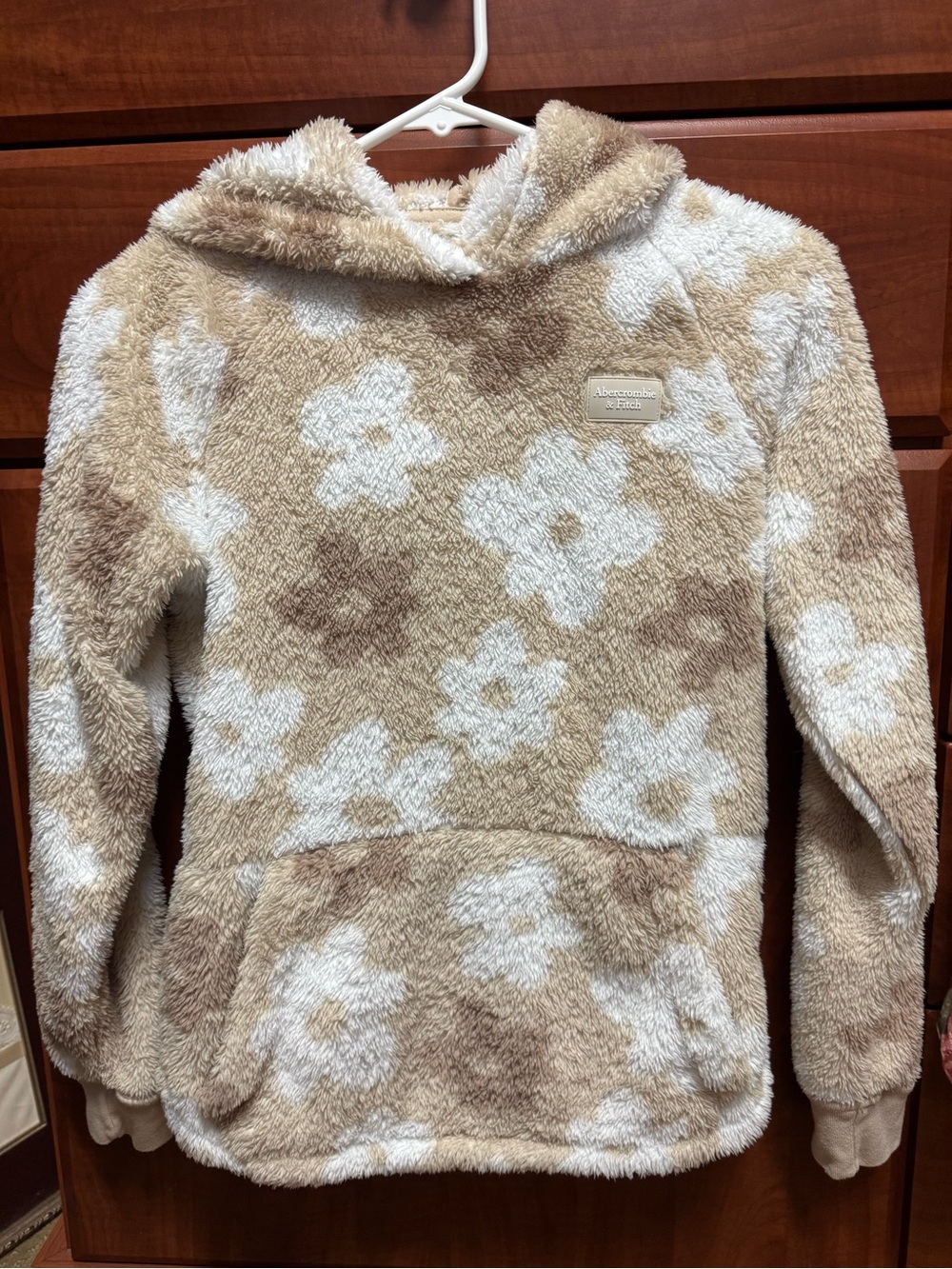 Abercrombie & Fitch Kids Cream & Tan Floral Plush Hooded Pullover